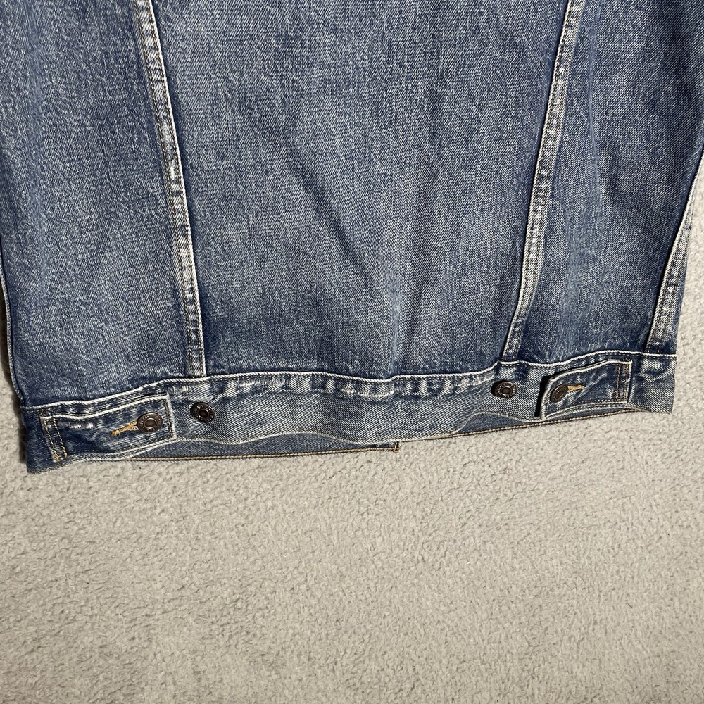Levis Premium Jacket Men’s Medium Blue Denim Trucker Distressed Coat Big E - Picture 13 of 14